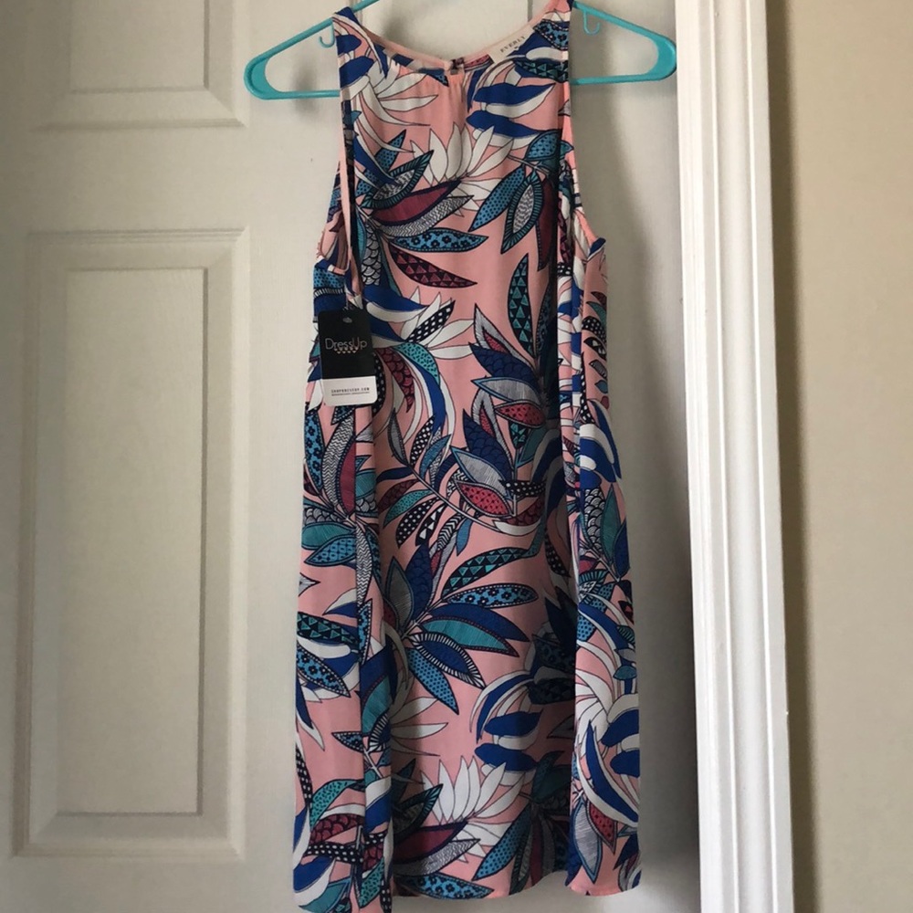 NWT dress-up pink patterned mini